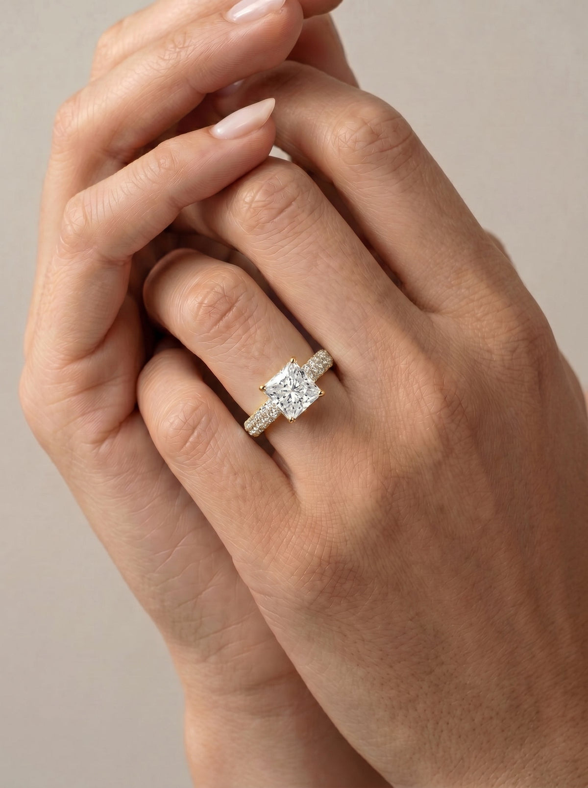 2 Carat Lab Grown Radiant Cut Diamond Twisted Diamond Band Ring