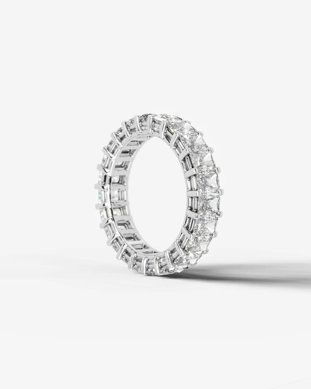 Lab Grown Diamond Full Circle Pavé Radiant Eternity Band Ring