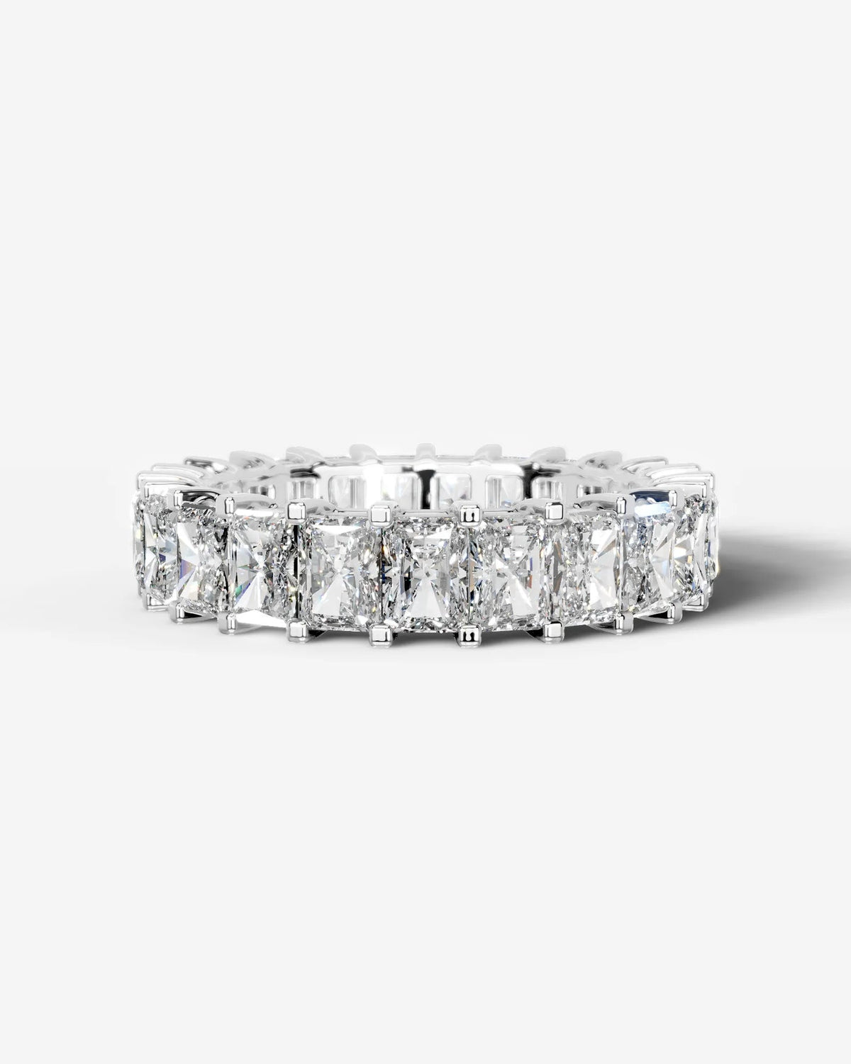 Lab Grown Diamond Full Circle Pavé Radiant Eternity Band Ring