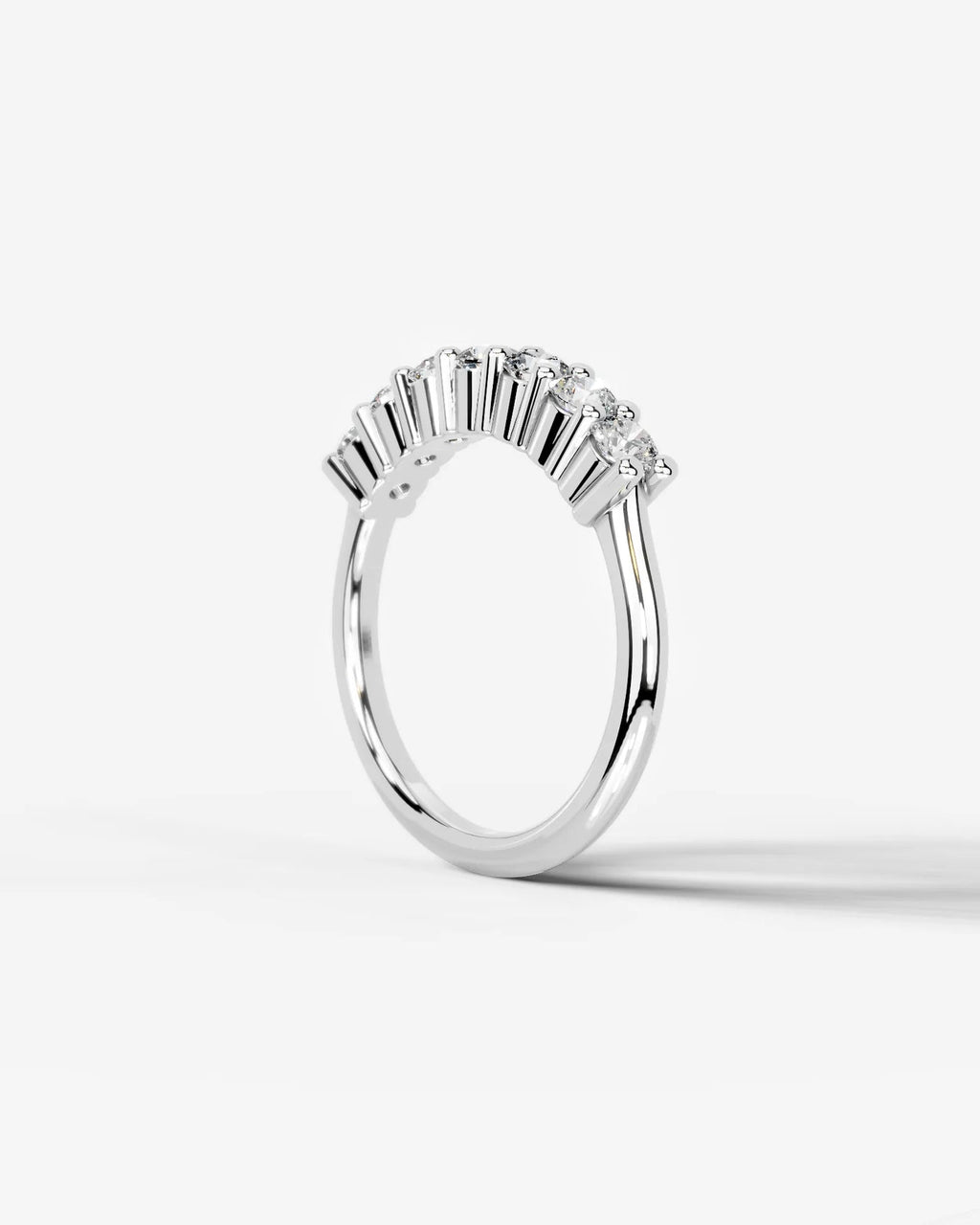 Lab Grown Diamond Classic Round Cut Shared Prong Band