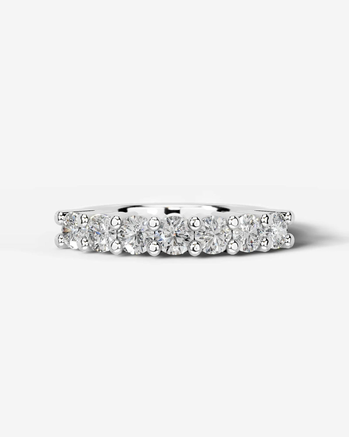 Lab Grown Diamond Classic Round Cut Shared Prong Band