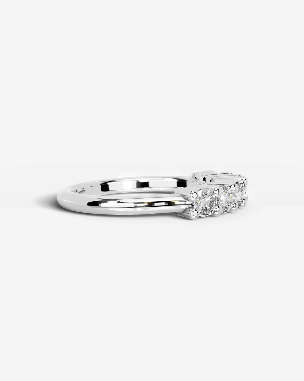 Lab Grown Diamond Classic Round Cut Shared Prong Band