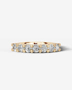 Lab Grown Diamond Classic Round Cut Shared Prong Band