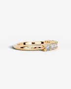 Lab Grown Diamond Classic Round Cut Shared Prong Band