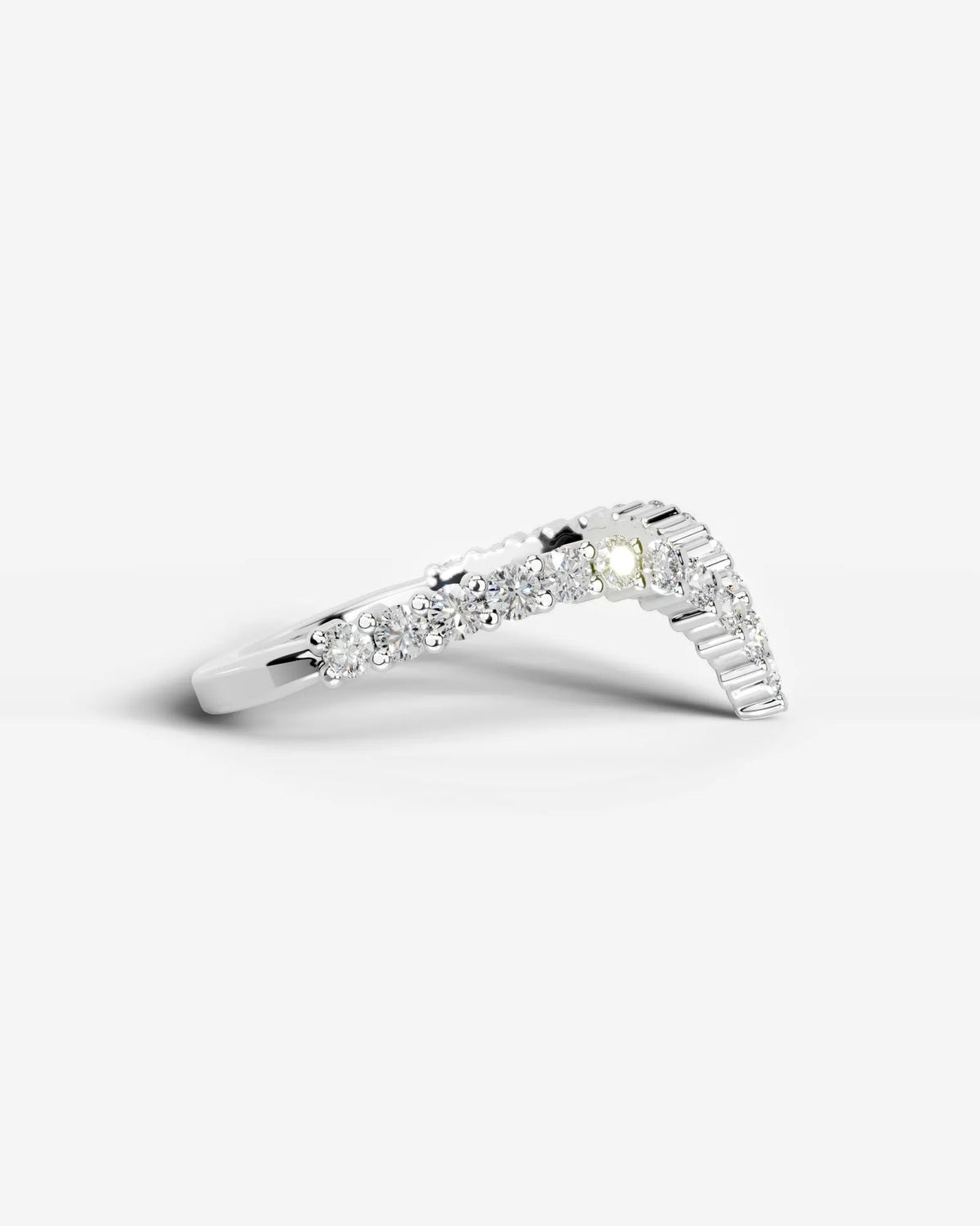 Lab Grown Diamond Curved Marquise & Round Cut V-Shaped Contour Band