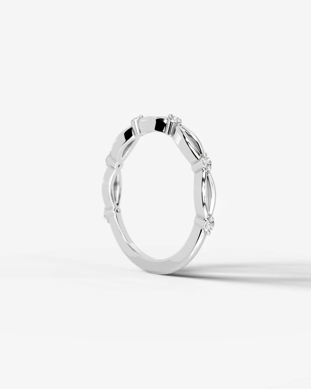 Lab Grown Diamond Open Link Side Stone Ring