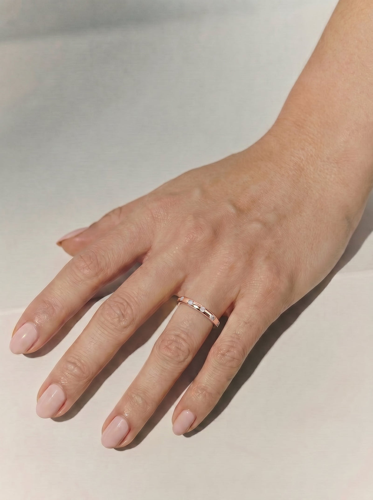 Lab Grown Diamond Floating Round Cut Accent Ring