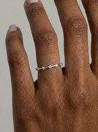 Lab Grown Diamond Scattered Round Cut Accent Band Ring