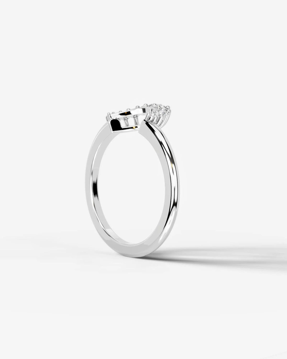 Lab Grown Diamond Curved Marquise & Round Cut Contour Band