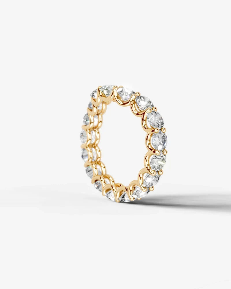 Lab Grown Diamond Round Cut Curved Shared Prong Eternity Wedding Band Ring