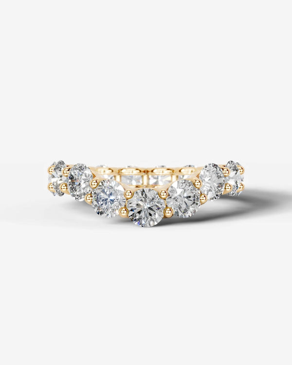 Lab Grown Diamond Graduated Round Cut Curved Band Ring