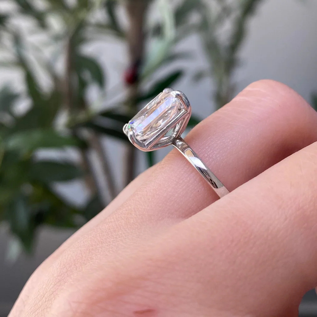 Radiant Cut Lab Grown Diamond Solitaire Engagement Ring – Classic Radiant Diamond Ring in Sleek Band – Lustraa’s Solitaire Ring