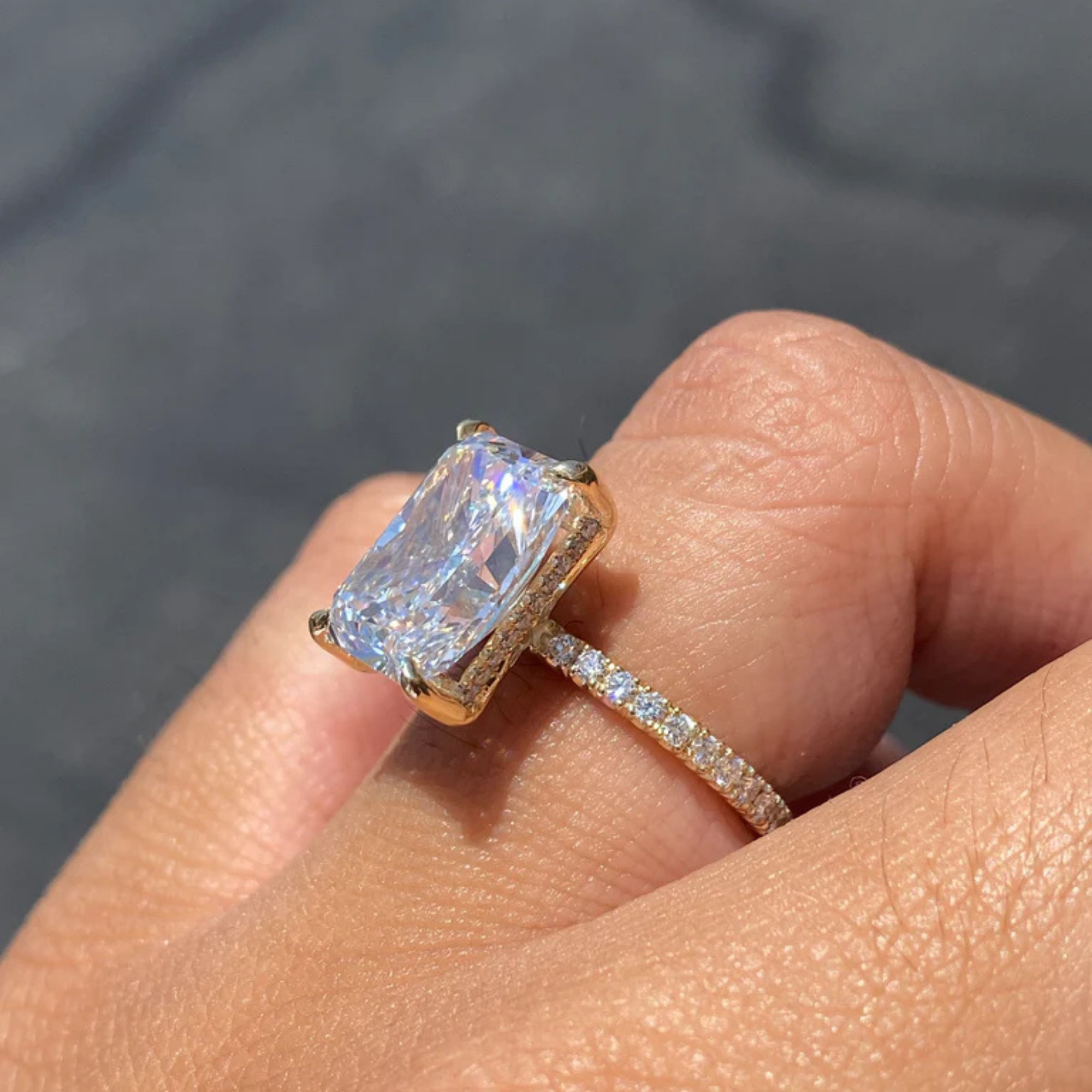 Radiant Cut Lab Grown Diamond Solitaire Engagement Ring with Round Side Diamonds – Elegant Bridal Ring – Lustraa’s Solitaire Ring