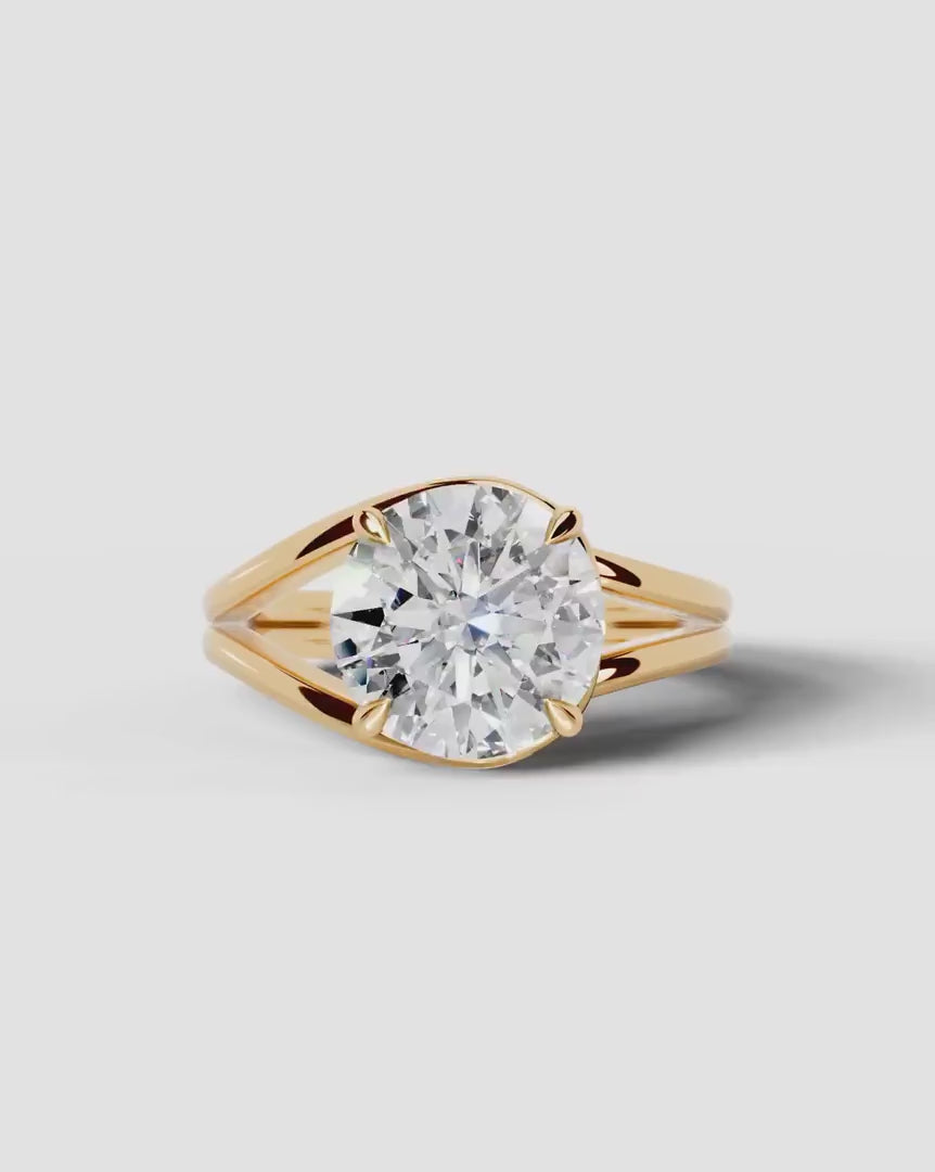 2 Carat Lab Grown Round Cut Diamond Split Shank Ring