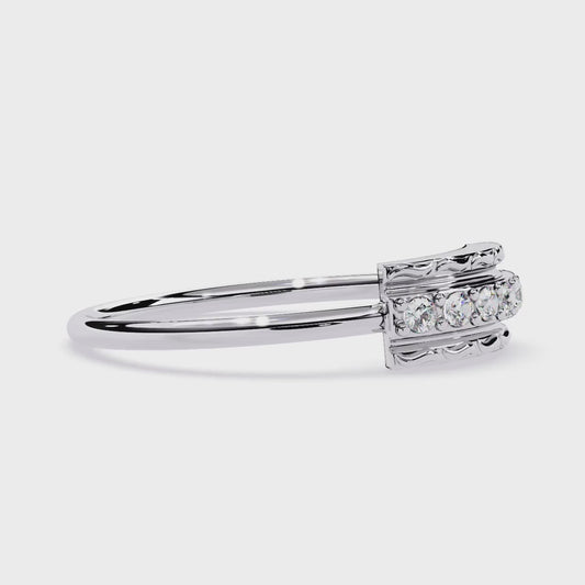 Vintage Textured Diamond Ring – Round Brilliant Cut Lab Grown Diamond Band – Lustraa’s Minimalist Ring